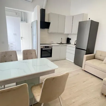 Апартаменти Balabana Premium Bedroom *